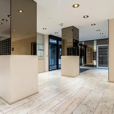 Beyond Living Horizon