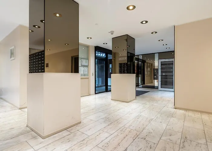 Beyond Living Horizon